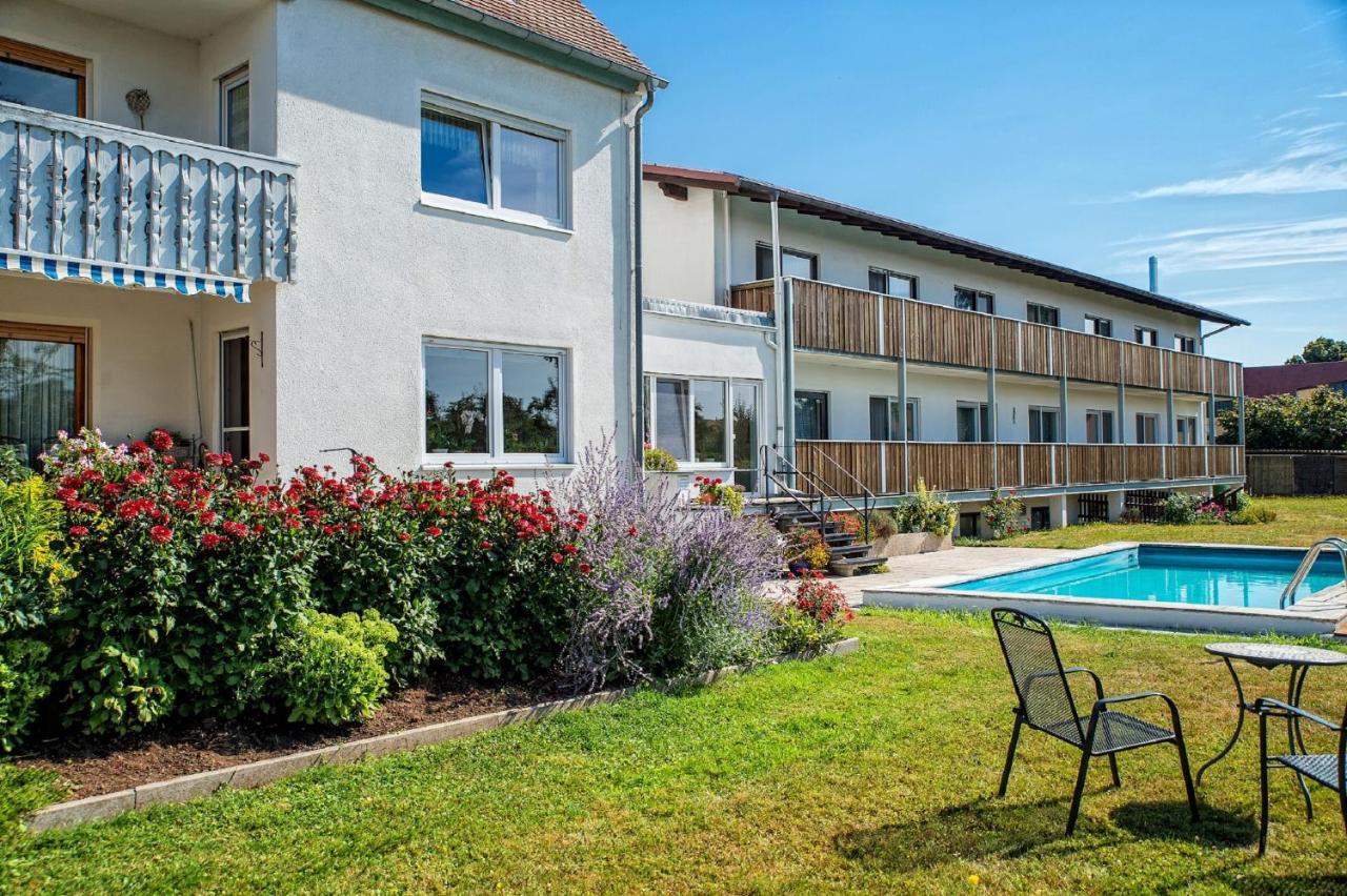 Hotel-Pension Seitz Wolframs-Eschenbach 外观 照片